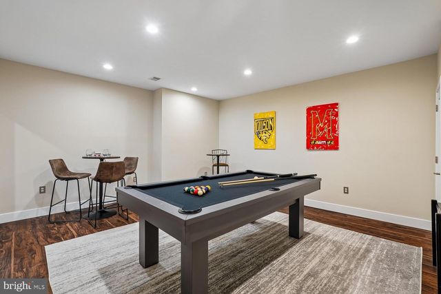 22527 FOREST RUN DR, Ashburn, VA 20148