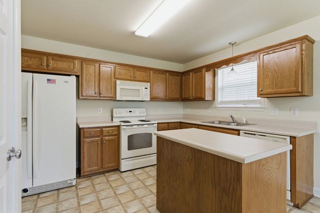3024 Farmville Cir, Spring Hill, TN 37174