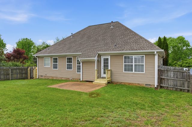 3024 Farmville Cir, Spring Hill, TN 37174