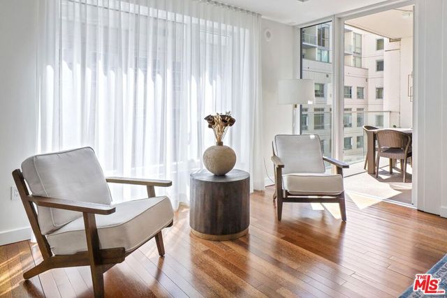 6250 Hollywood Boulevard 5J, Los Angeles, CA 90028