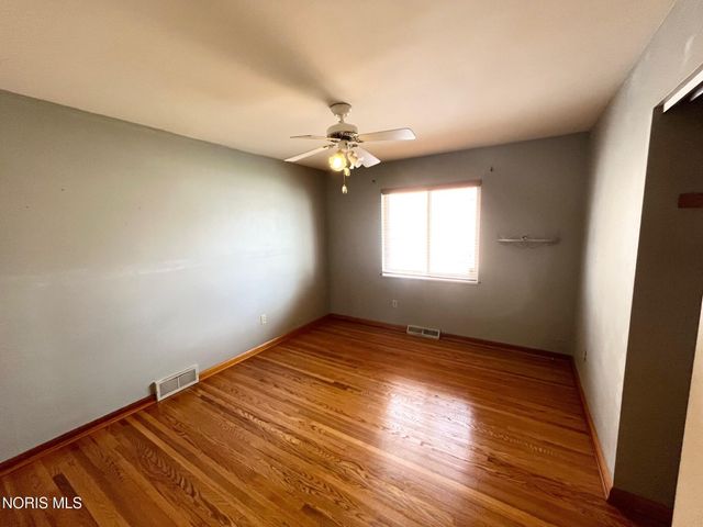 1922 Heatherdale Drive, Toledo, OH 43609