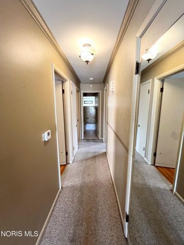 1922 Heatherdale Drive, Toledo, OH 43609