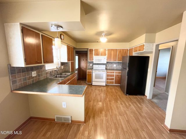 1922 Heatherdale Drive, Toledo, OH 43609