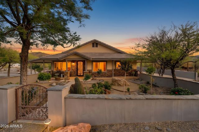 6056 E DOLOMORA Place, Cave Creek, AZ 85331