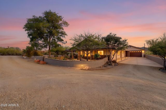 6056 E DOLOMORA Place, Cave Creek, AZ 85331