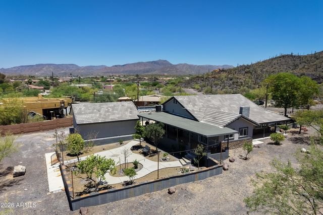 6056 E DOLOMORA Place, Cave Creek, AZ 85331