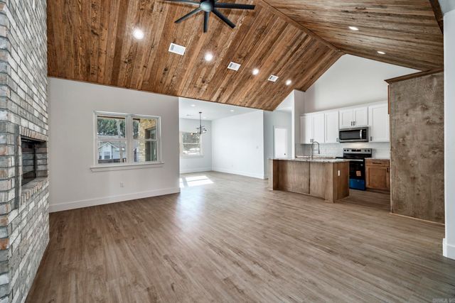 168 Pico Circle, Hot Springs, AR 71913