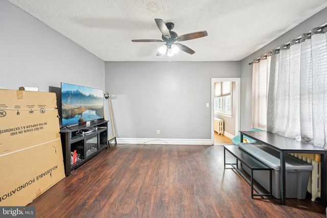 302 S FULTON ST, Allentown, PA 18102