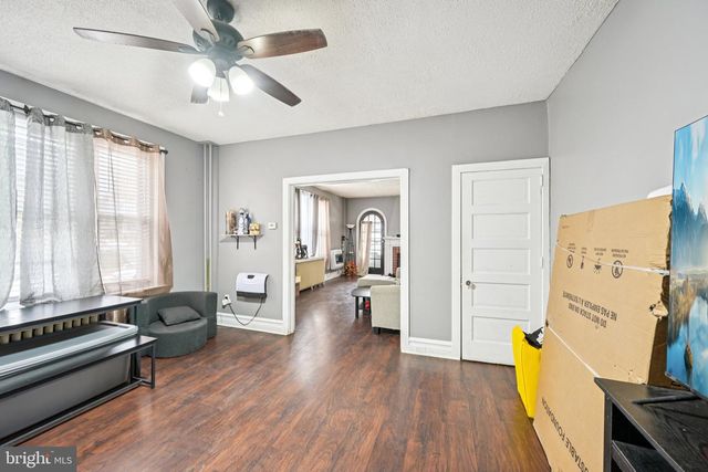 302 S FULTON ST, Allentown, PA 18102