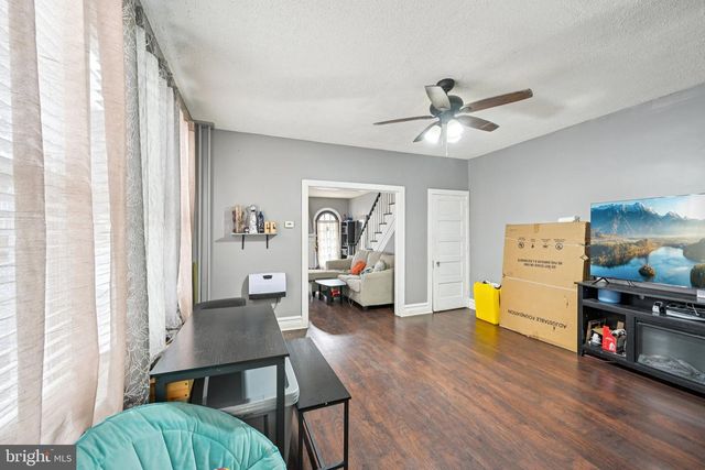 302 S FULTON ST, Allentown, PA 18102