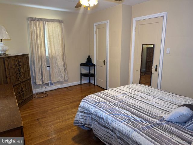 3229 12TH PL SE, Washington, DC 20032