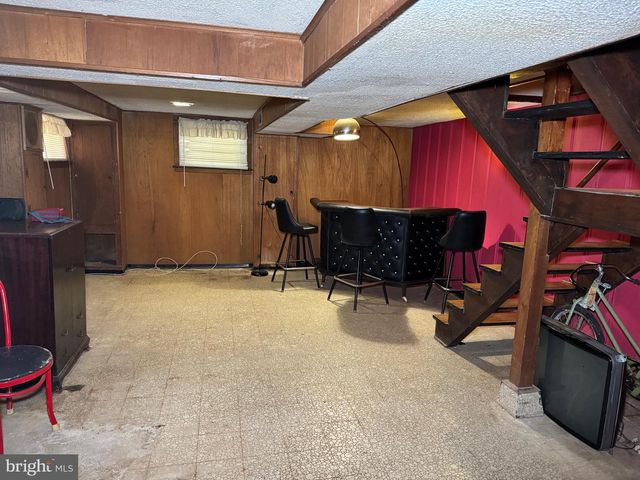 3229 12TH PL SE, Washington, DC 20032