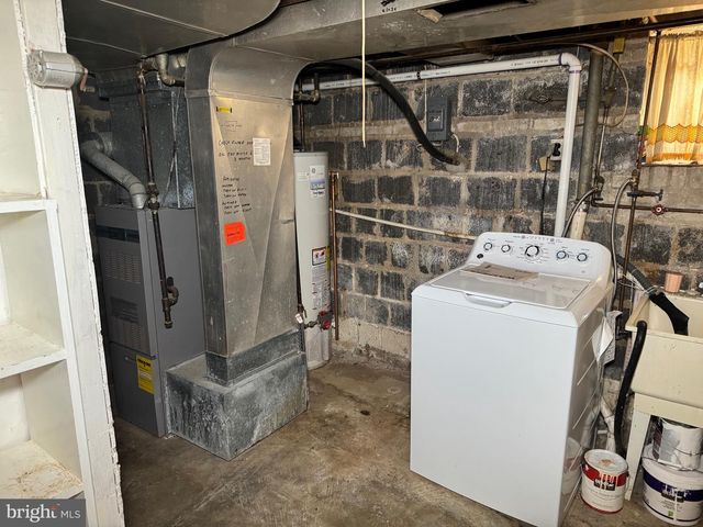 3229 12TH PL SE, Washington, DC 20032