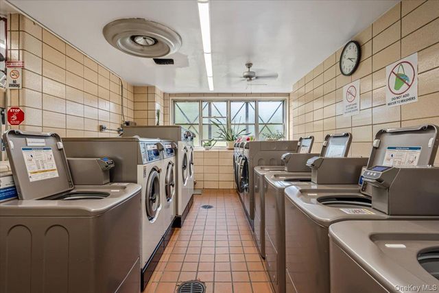 18-15 215th Street 17L, Bayside, NY 11360