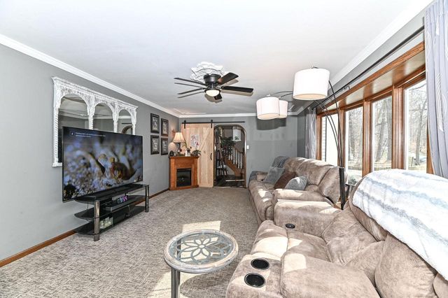 W267S7535 Olympia COURT N, Waukesha, WI 53189