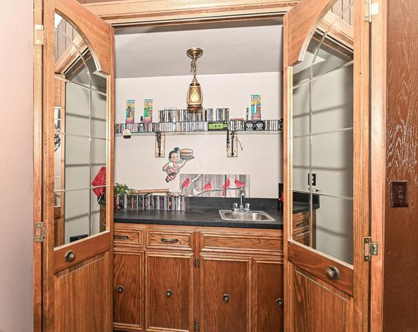 W267S7535 Olympia COURT N, Waukesha, WI 53189