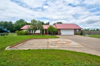 2430 S 31 Street E, Muskogee, OK 74403