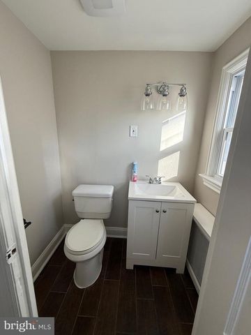 515 CENTENNIAL AVE, Trenton, NJ 08629