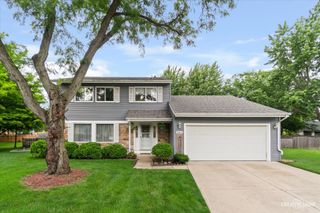 30W110 Avondale Court, Warrenville, IL 60555