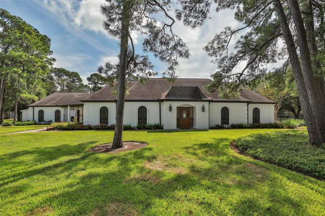 5830 Desert Oak Way, Spring, TX 77379