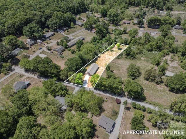 2016 Willis Drive, Shelby, NC 28152