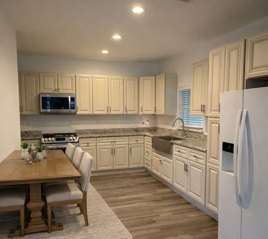 508 Thompson, San Antonio, TX 78225