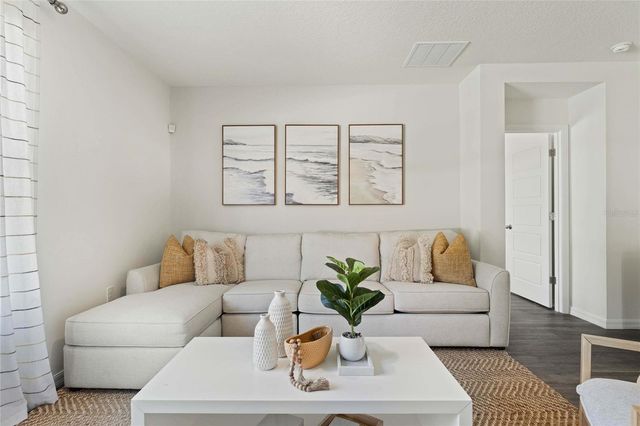 8553 CAPE FOX COVE, Lakeland, FL 33810