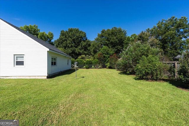 107 Ridge Circle N, Perry, GA 31069