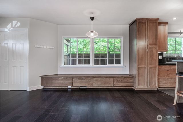 3304 23rd Avenue S, Seattle, WA 98144