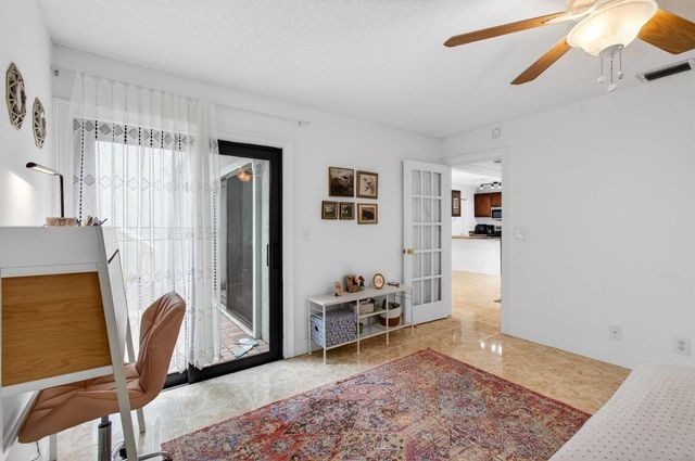 22380 Pineapple Walk Drive, Boca Raton, FL 33433