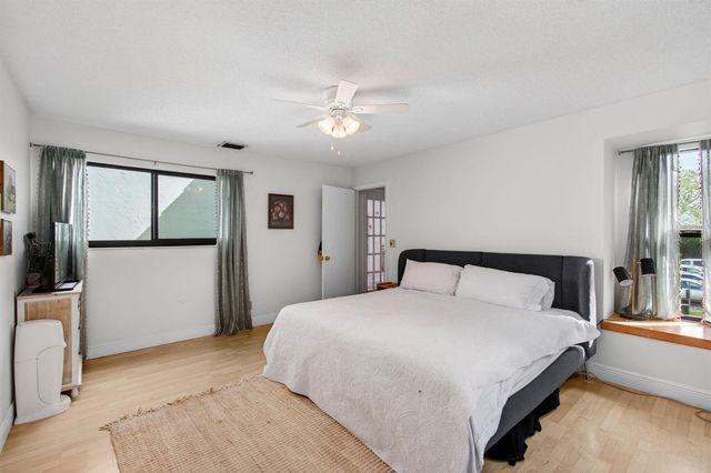22380 Pineapple Walk Drive, Boca Raton, FL 33433