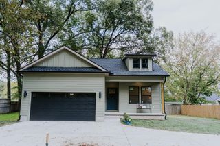 933 James Avenue, Chattanooga, TN 37421