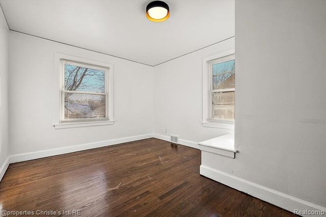 14635 Penrod Street, Detroit, MI 48223