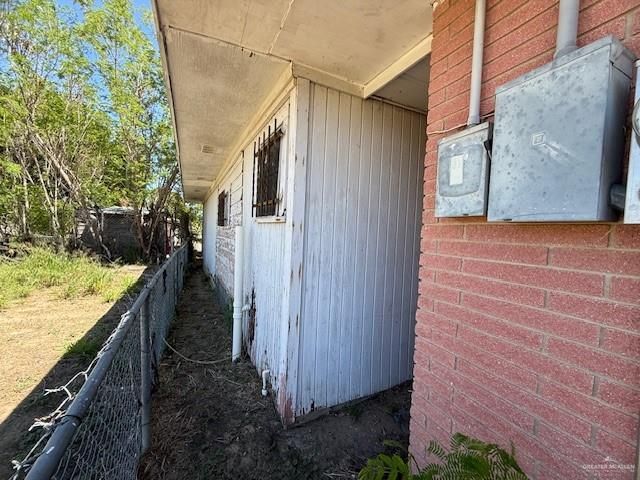 1606 N Grant Street, Roma, TX 78584