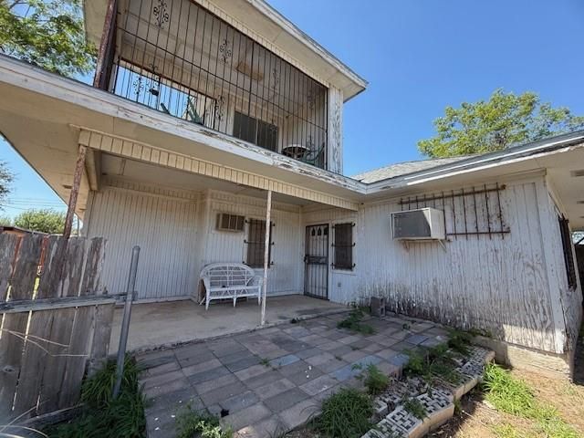 1606 N Grant Street, Roma, TX 78584