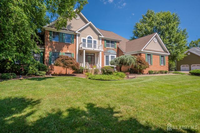 8 Marian Drive, West Windsor, NJ 08550