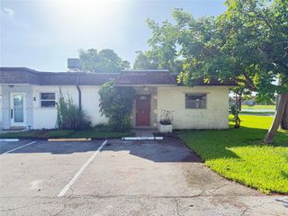 417 SW Natura Ave A, Deerfield Beach, FL 33441