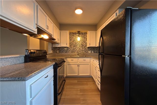 5336 Mancos Court 4, Las Vegas, NV 89119
