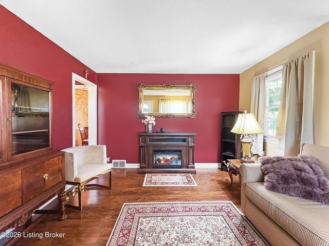 7405 Mount Washington Rd, Louisville, KY 40229