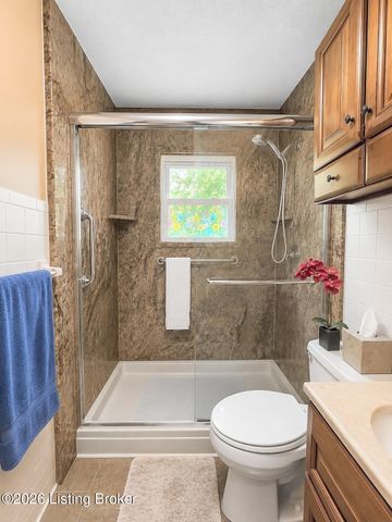 7405 Mount Washington Rd, Louisville, KY 40229