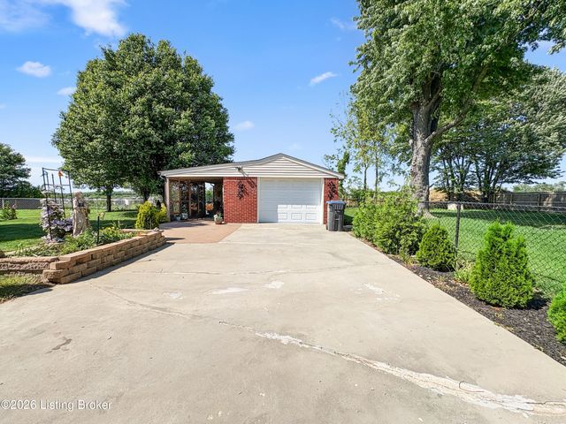7405 Mount Washington Rd, Louisville, KY 40229