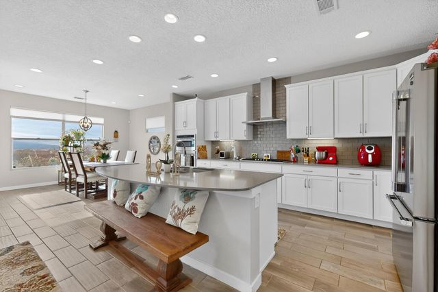 8900 Desert Rain Road NW, Albuquerque, NM 87120