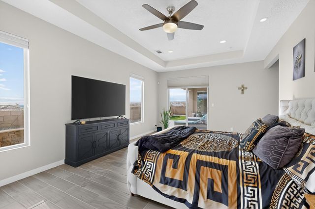 8900 Desert Rain Road NW, Albuquerque, NM 87120