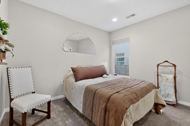 8900 Desert Rain Road NW, Albuquerque, NM 87120