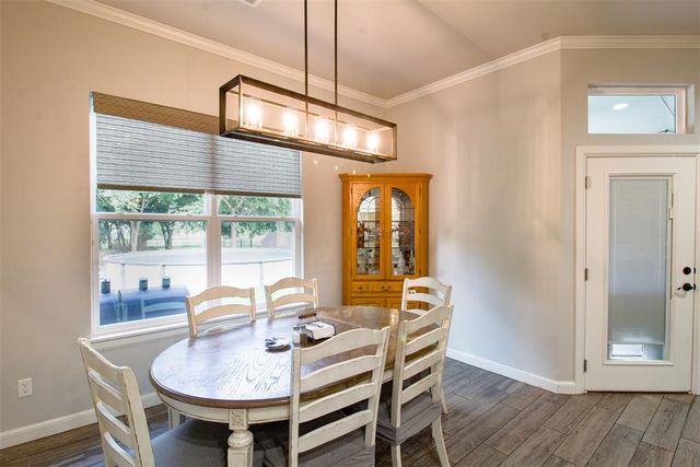 4528 Baldwin Avenue, Moore, OK 73160