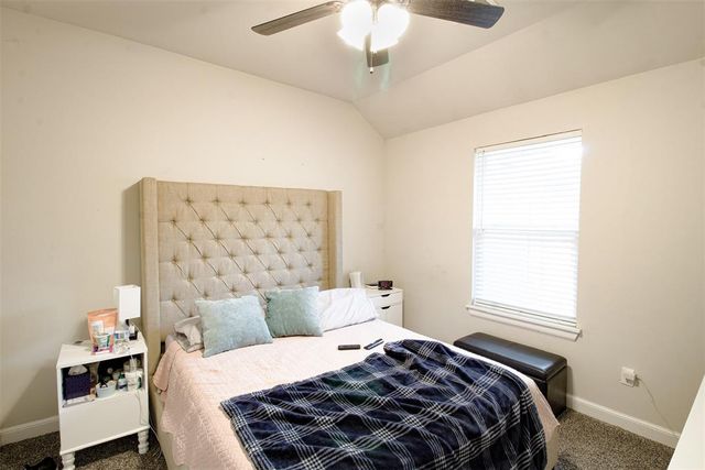 4528 Baldwin Avenue, Moore, OK 73160