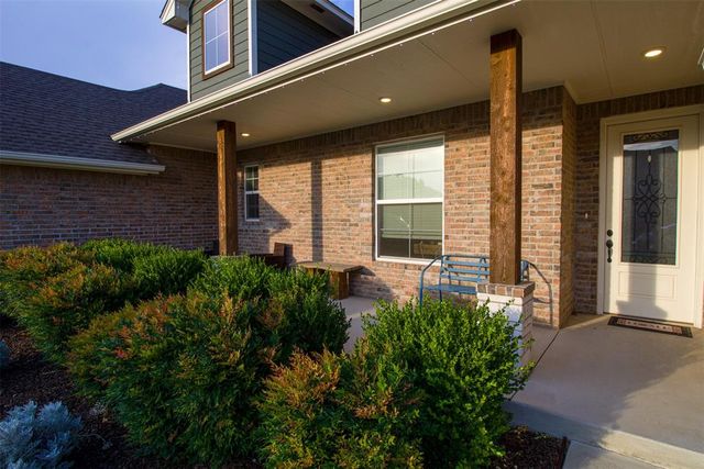 4528 Baldwin Avenue, Moore, OK 73160