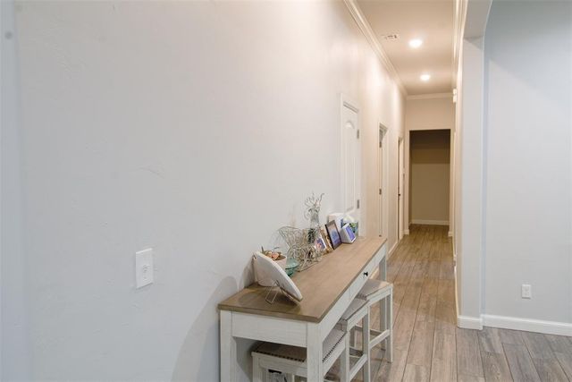 4528 Baldwin Avenue, Moore, OK 73160