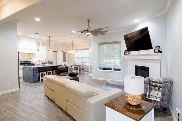 4528 Baldwin Avenue, Moore, OK 73160