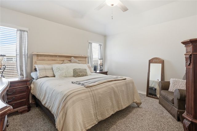 117 Aruba Dr, Rockport, TX 78382